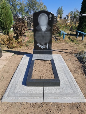 Пам`ятники з граніту і бетону Лисянка