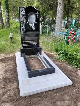 Пам`ятники з граніту і бетону Лисянка