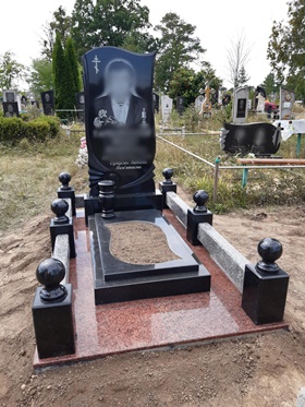 Пам`ятники з граніту і бетону Лисянка