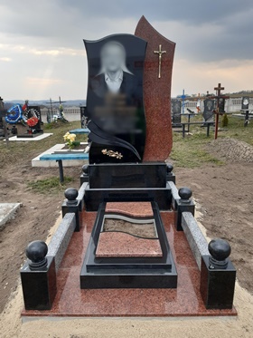 Пам`ятники з граніту і бетону Лисянка