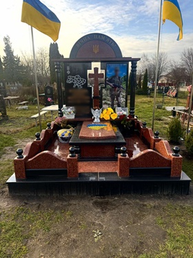 Пам'ятники на могилу Військовим Воїнам ЗСУ