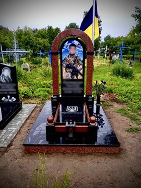 Пам'ятники на могилу Військовим Воїнам ЗСУ