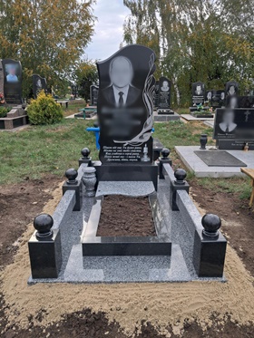 Пам`ятники надгробні Кам'янець-Подільський