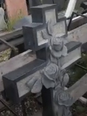 Пам'ятники з граніту надгробні Луцьк