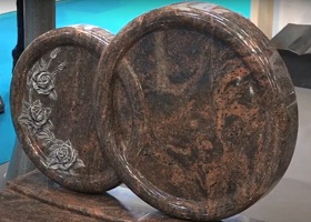 Пам'ятники надгробні гранітні Рівне