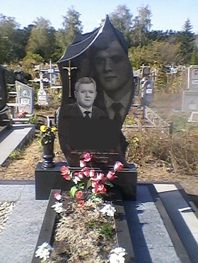 Памятники гранитные надгробные Сумы