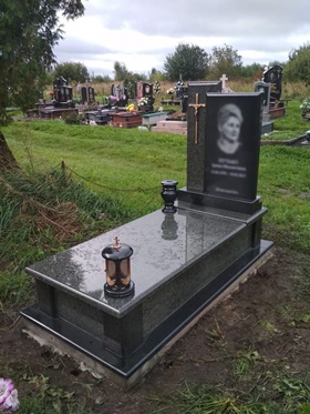 Памятники на могилу Бережани