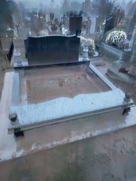 Памятники з граніту на могилу Мукачево