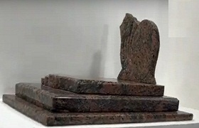 Пам'ятник надгробний з граніту Ужгород