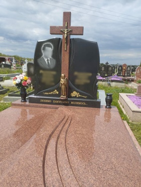 ернігів Пам'ятники надгробні габро гранітні