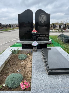 Пам'ятники на могилу з граніту Тульчин
