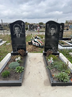 Пам'ятники на могилу Ямпіль