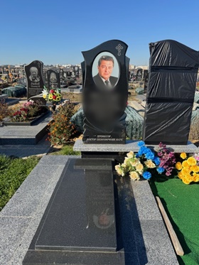 Пам'ятники на могилу з граніту і мармуру Жмеринка
