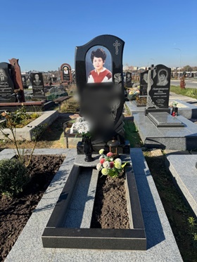 Пам'ятники на могилу з граніту і мармуру Жмеринка