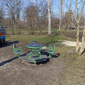 Дитячі ігрові майданчики