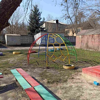Дитячі ігрові майданчики