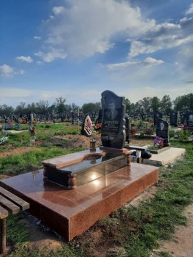 Памятники из гранита Ватутино