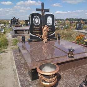 BAZ Granit – Пам’ятники з граніту Гранітні вироби Заставна Кіцмань