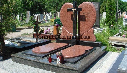 Пам'ятники з граніту