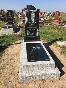 Пам`ятники надмогильні з граніту