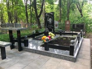 Гранітні вироби Пам`ятники з граніту Кропівницький