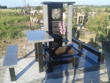 Изготовление и установка надгробных памятников