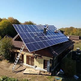 Cонячні електростанції панелі