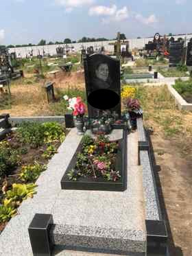 Обухів Пам`ятники надгробні з граніту Ритуальні послуги