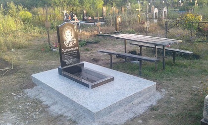 Пам'ятники з граніту