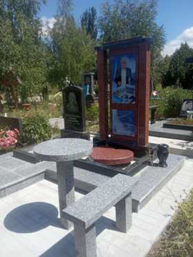 Южноукраїнськ Пам`ятники з граніту