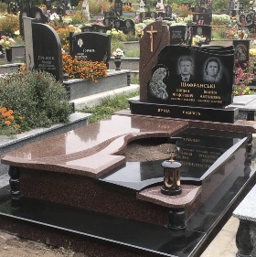 Пам`ятники надгробні і вироби з граніту Гранітна гуртівня