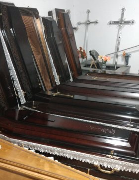 Ритуальні товари та послуги Гранітні пам`ятники Козова